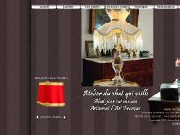 Les abat-jour sur mesure de l'Atelier du chat qui veille : abat jour coniques, carrés, en pagode