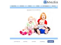 Photographer Specializing in Commercial, Portfolios, Wedding & Portraits