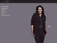  Pantalons et Jeans, Gilets, Robes et Jupes, Trenchs et Vestes