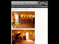 Hem - Musikverkstan / Studio Skyline - radioreklam, demos, hits, svensexor, möhippor, talböcker Hem - Musikverkstan / Studio Skyline - radioreklam, demos, hits, svensexor, möhippor, talböcker